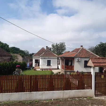 Seosko Turisticko Domacinstvo Stojkovic