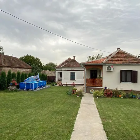 Seosko Turisticko Domacinstvo Stojkovic * Aleksinac