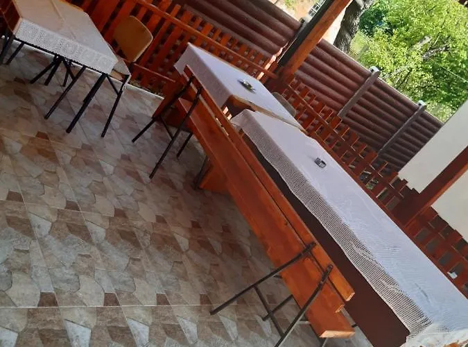 Seosko Turisticko Domacinstvo Stojkovic 알렉시나츠